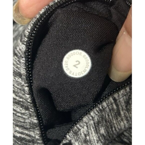 Lululemon Ready to Rulu Heathered Black Gray Fleece Pullover  W3DTYS size 2 - Picture 12 of 12